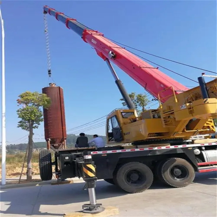 卧龙专业吊车租赁多少钱