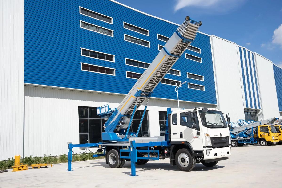 卧龙小型云梯车上料车租赁多少钱