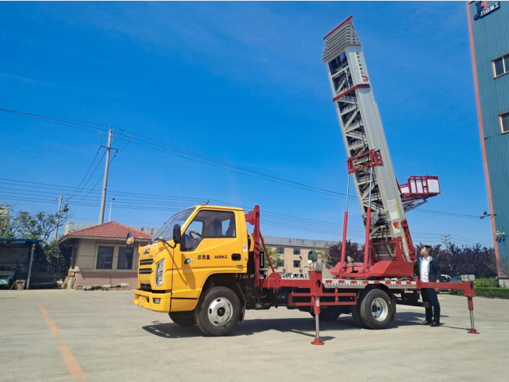 卧龙云梯车出租费用解析：如何选择更具性价比的服务