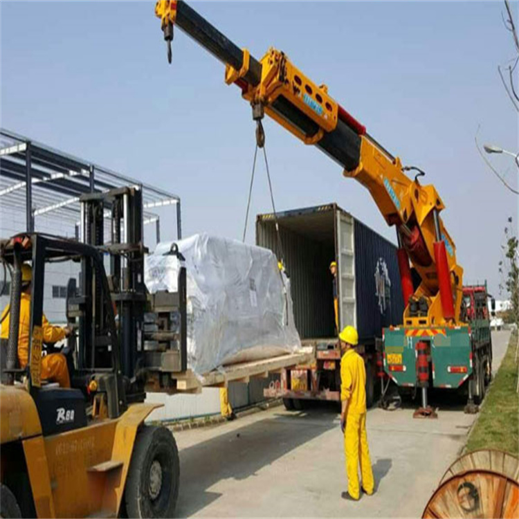 卧龙专业随车吊出租电话