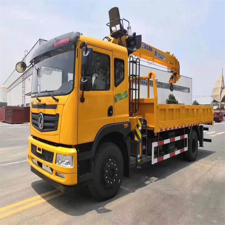 卧龙附近找一辆随车吊出租