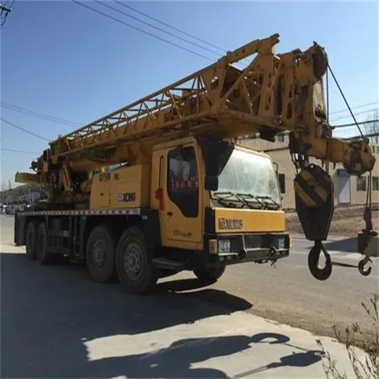 卧龙哪里有专业吊车出租